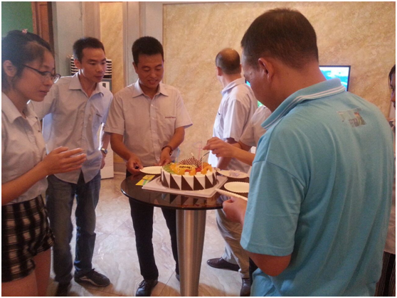 親情綻放，阿里大師將次舉辦集體生日會(huì)
