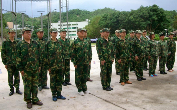 油漆廠家阿里大師精英團隊----齊聚中山國防訓練基地