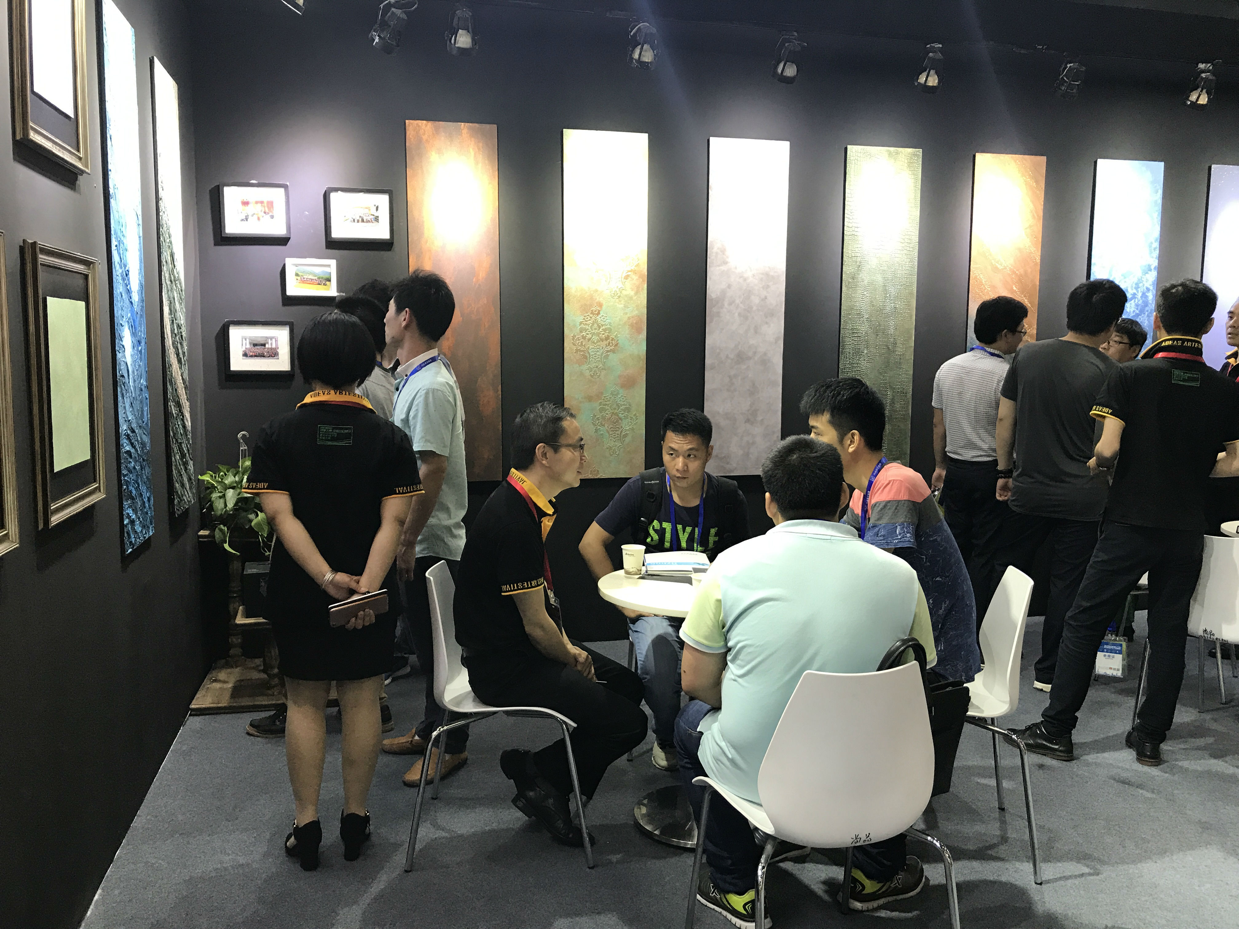 GIOVANNI喬瓦尼藝術(shù)涂料設(shè)計周現(xiàn)場圖